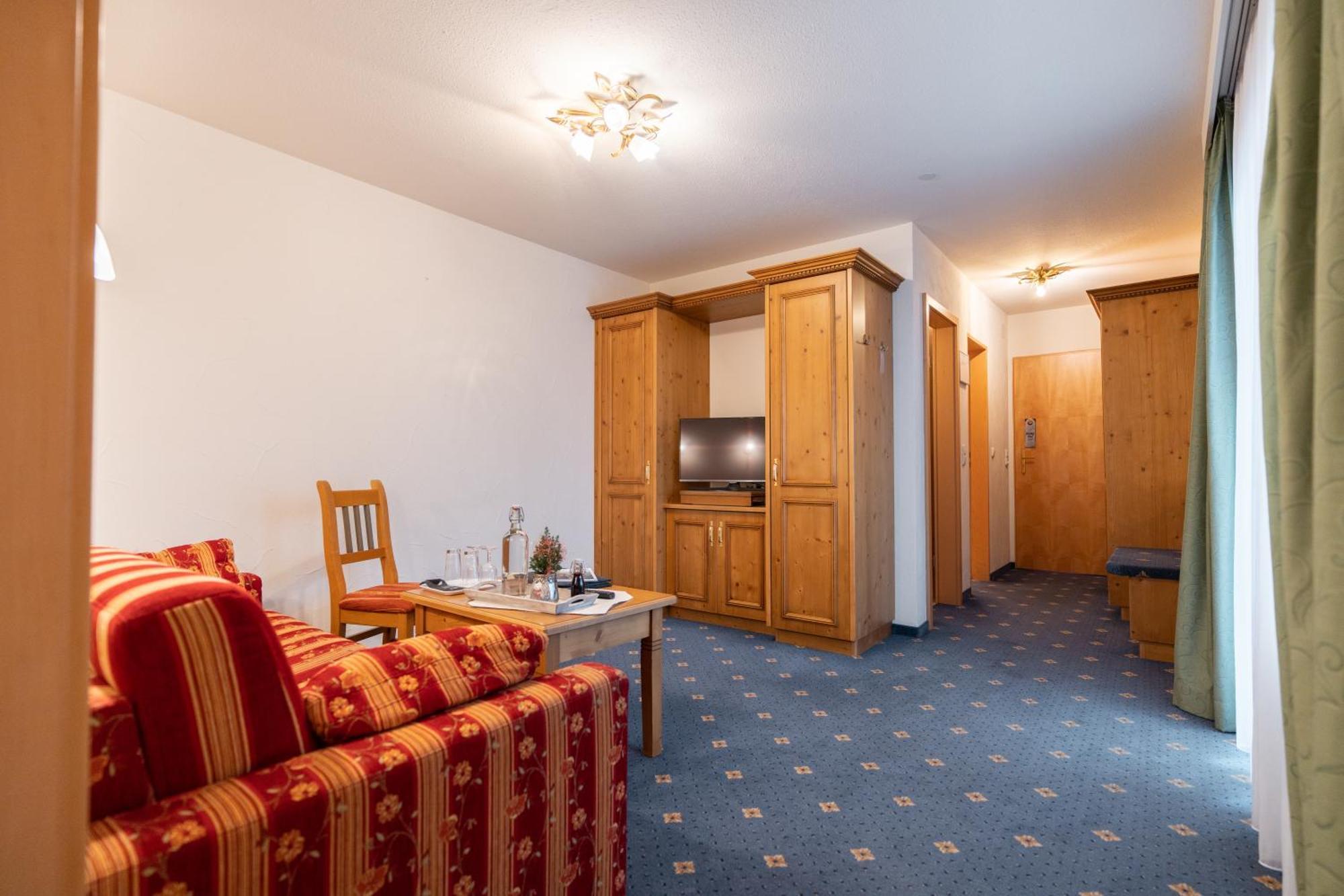 Haller'S Posthotel Riezlern Εξωτερικό φωτογραφία